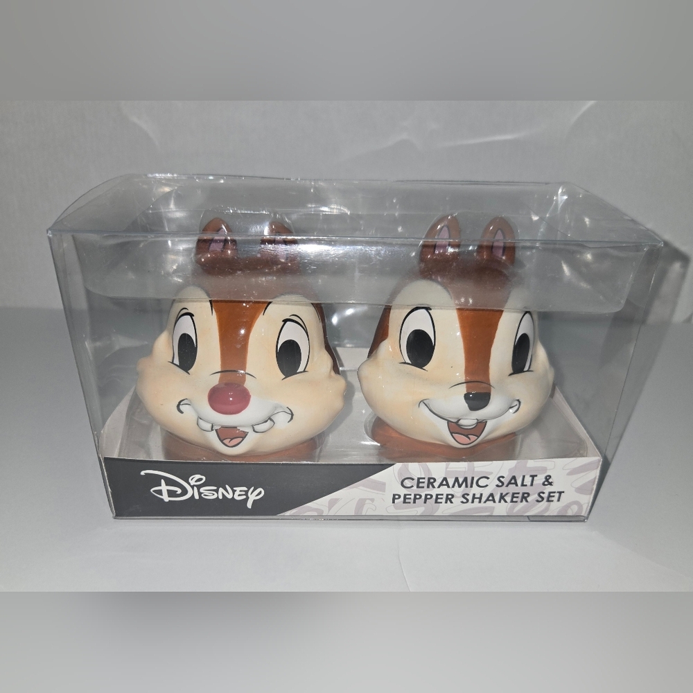 Disney Chip and Dale Ceramic Salt & Pepper Shaker Set